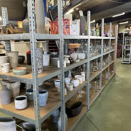 Bezoeker foto van Kringloopwinkel Twiddus in Waalwijk