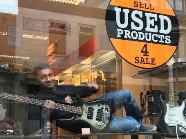 Kringloopwinkel Kringloopwinkel Used Products Den Helder in Den Helder