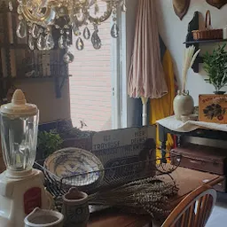 Bezoeker foto van Kringloopwinkel Van m'n Tante Hoogwoud in Hoogwoud