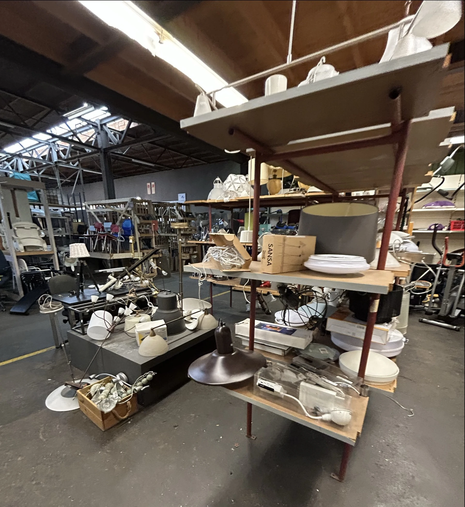 Kringloopwinkel Verderest kringloopwinkel in Valkenswaard