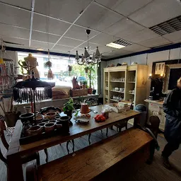 Bezoeker foto van Vide kringloopwinkel Wijdemeren in Loosdrecht