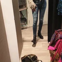 Bezoeker foto van Kringloopwinkel Vincent Kledingmagazijn in Haarlem