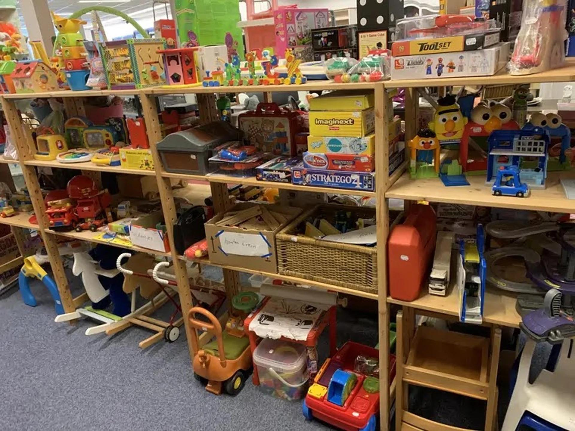 Kringloopwinkel Kringloopwinkel Vincentiusvereniging Boxtel in Boxtel