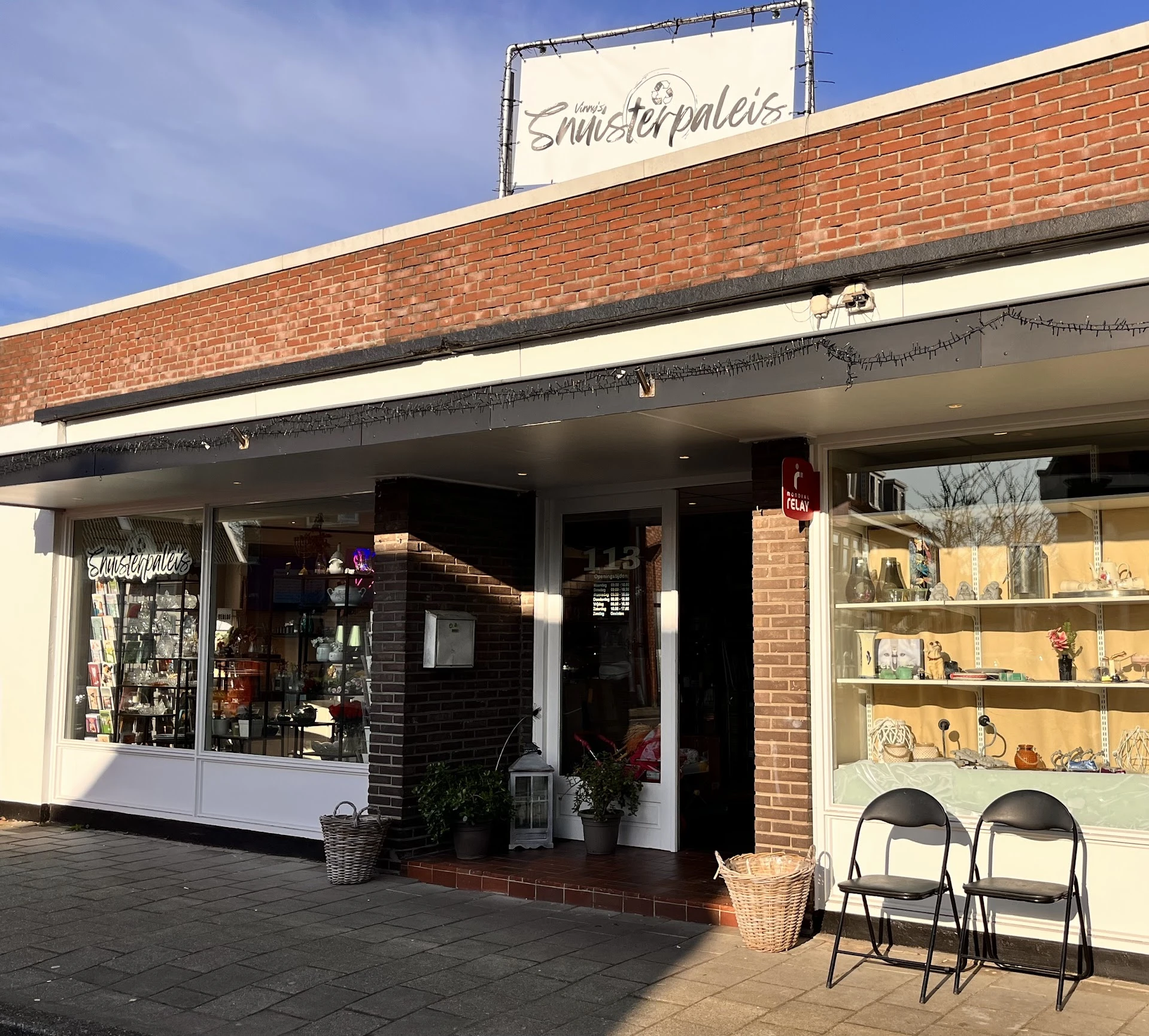 Kringloopwinkel Vinny’s Snuisterpaleis in Enschede