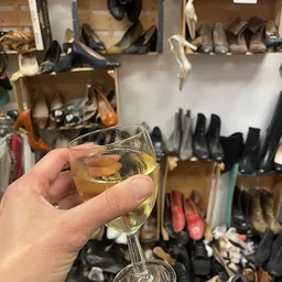 Bezoeker foto van Kringloopwinkel Vintage Brands in Monnickendam