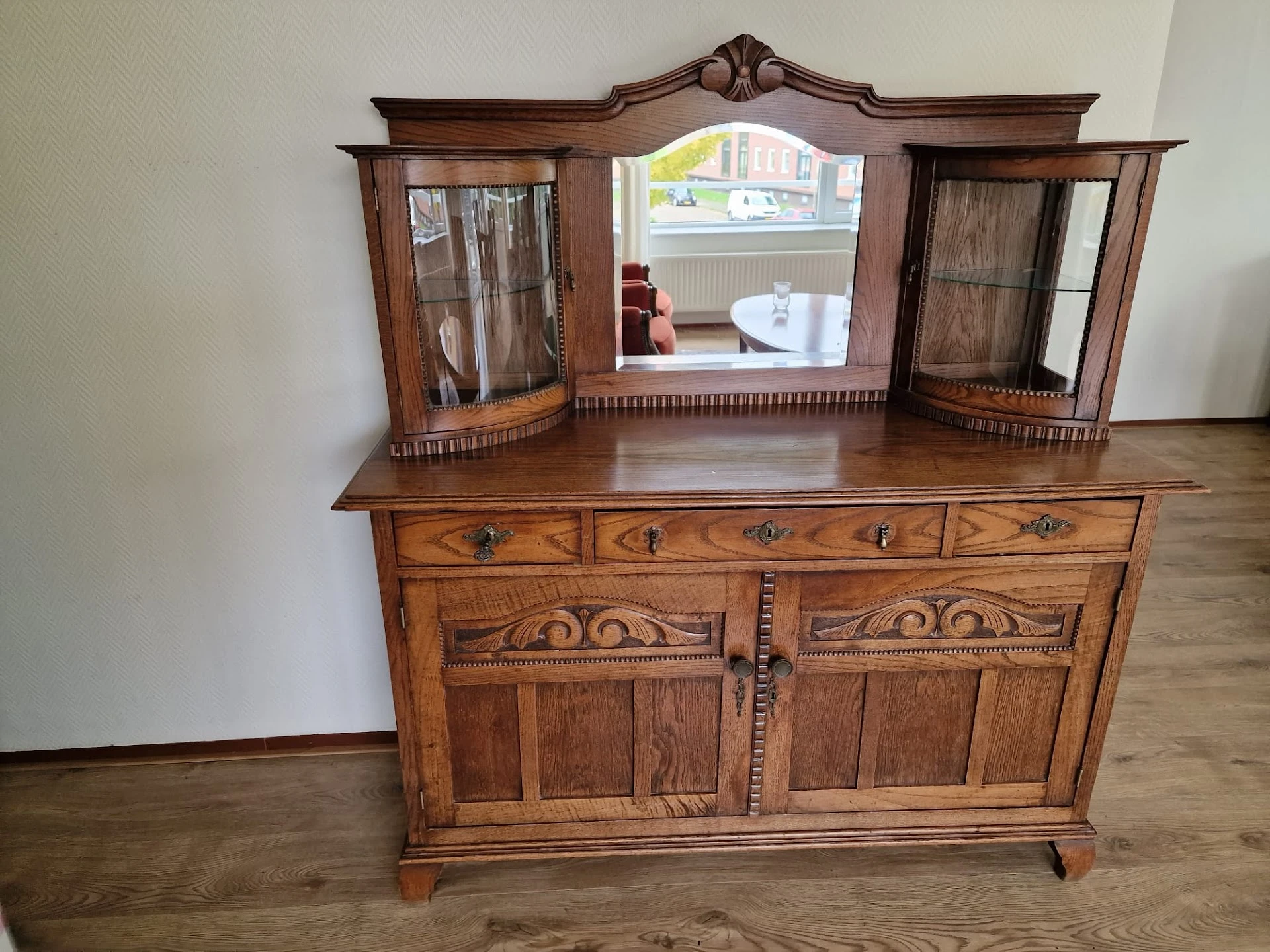 Vintage kringloop store Vorden in Vorden met tweedehands boeken, gereedschappen en huishoudelijke apparaten