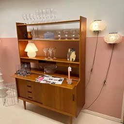 Bezoeker foto van Kringloopwinkel Vintage Pareltjes in Amsterdam