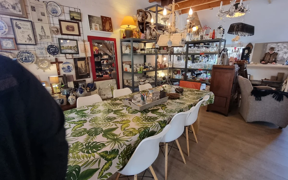 Kringloopwinkel Vries brinkstraat kringloop in Vries