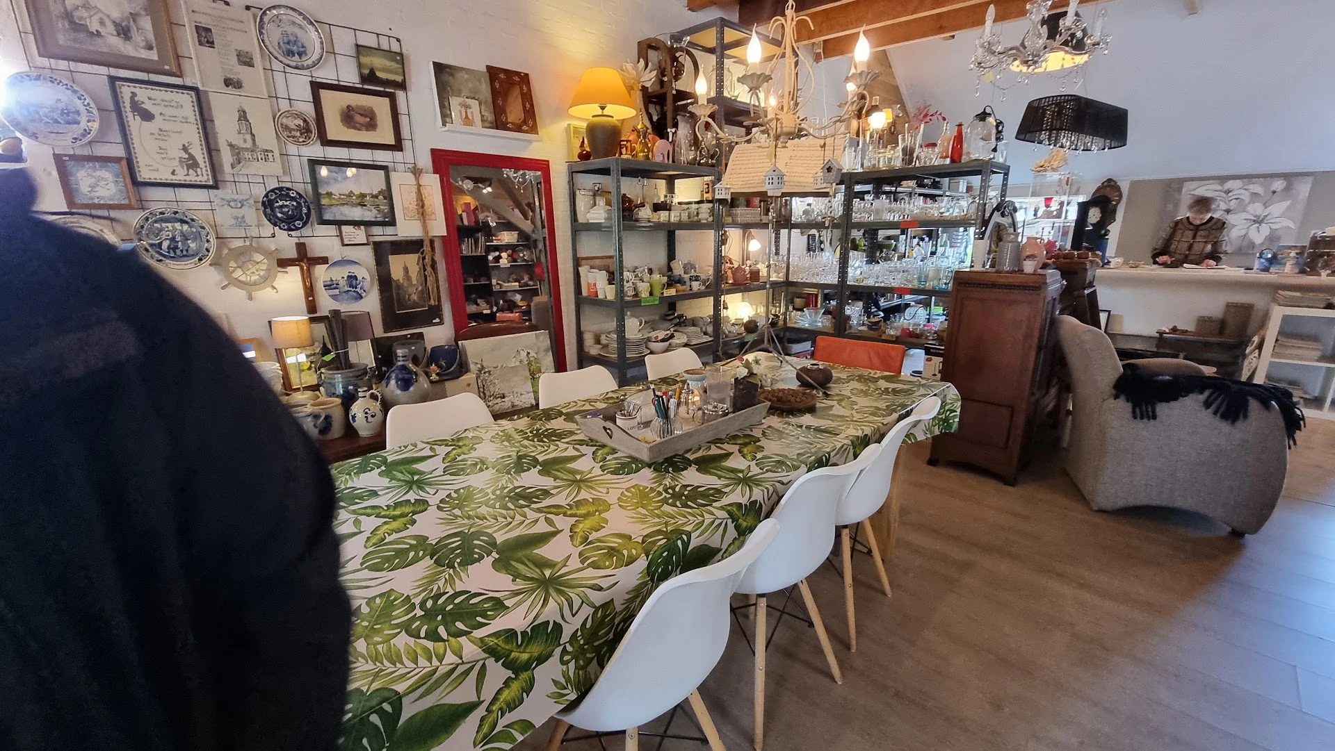 Kringloopwinkel Vries brinkstraat kringloop in Vries