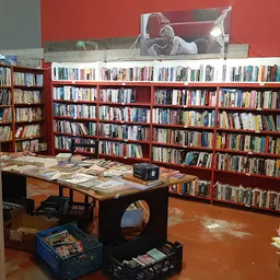 Bezoeker foto van Warenhuis De Kringloop in Drachten