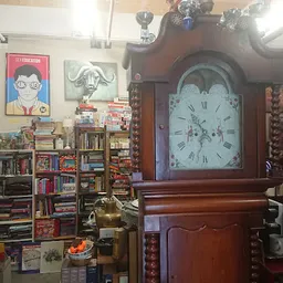 Bezoeker foto van Kringloopwinkel Werk In Opdracht BV woningontruimingen in Haarlem