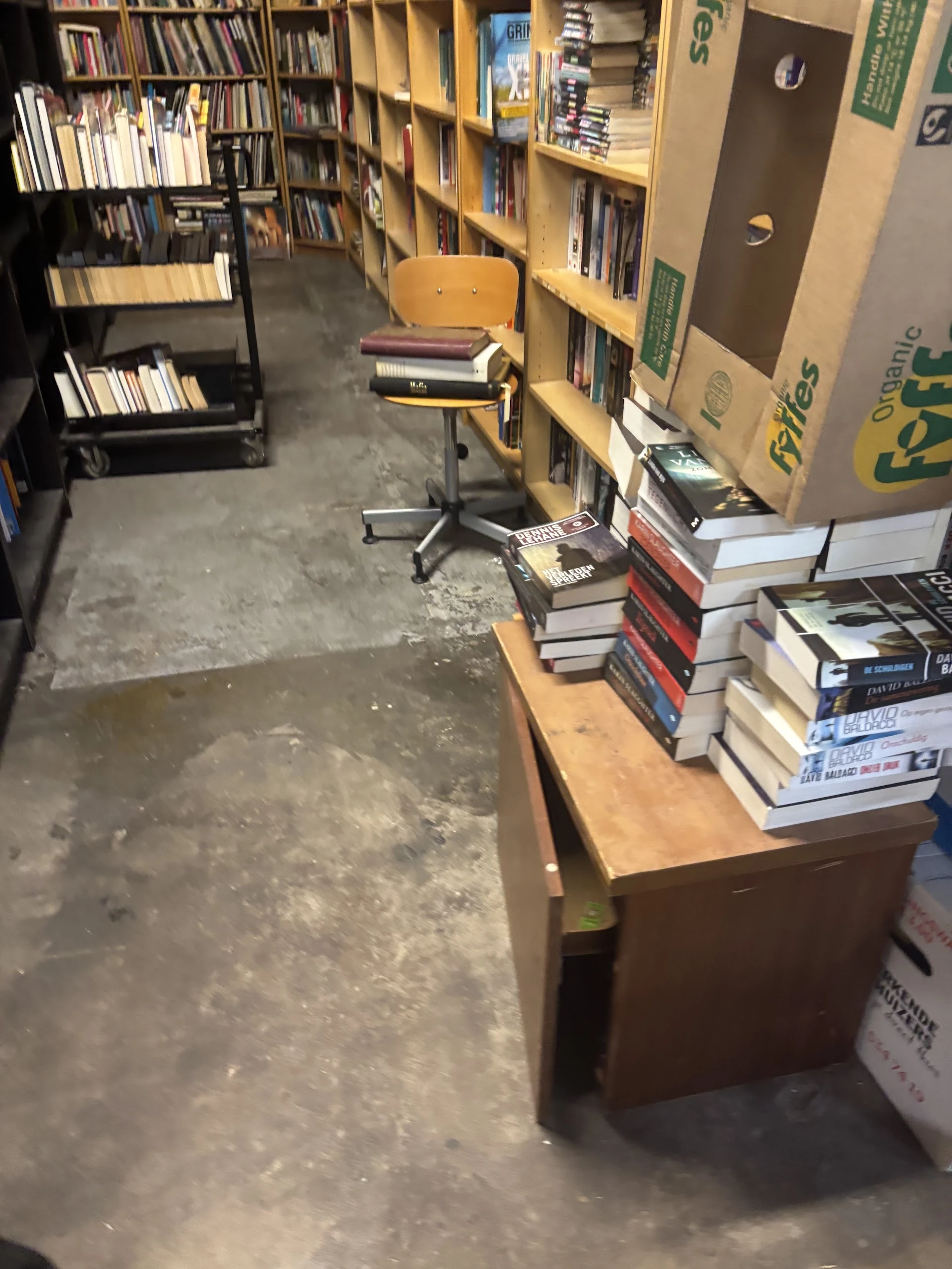 Kringloopwinkel Kringloopwinkel Winkel van Sinkel Koningsweg in Groningen Stad