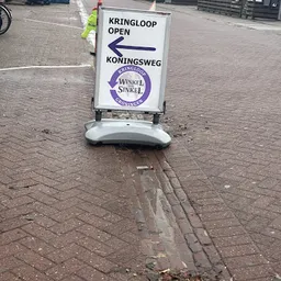 Bezoeker foto van Kringloopwinkel Winkel van Sinkel Koningsweg in Groningen Stad
