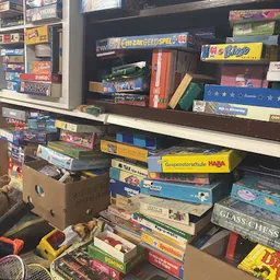 Bezoeker foto van Kringloopwinkel Winkel van Sinkel Koningsweg in Groningen Stad