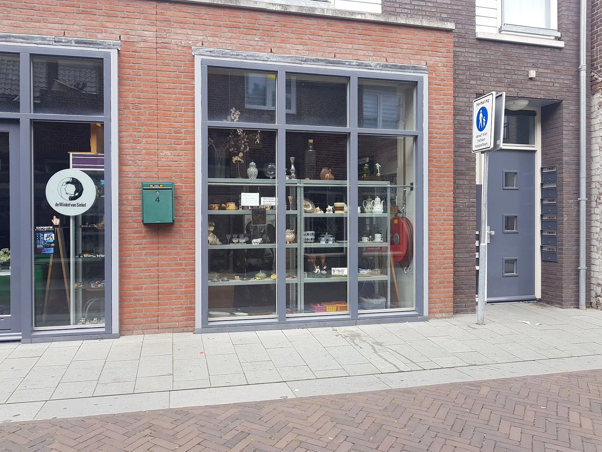 Kringloopwinkel Kringloopwinkel Winkel van Sinkel Venray in Venray