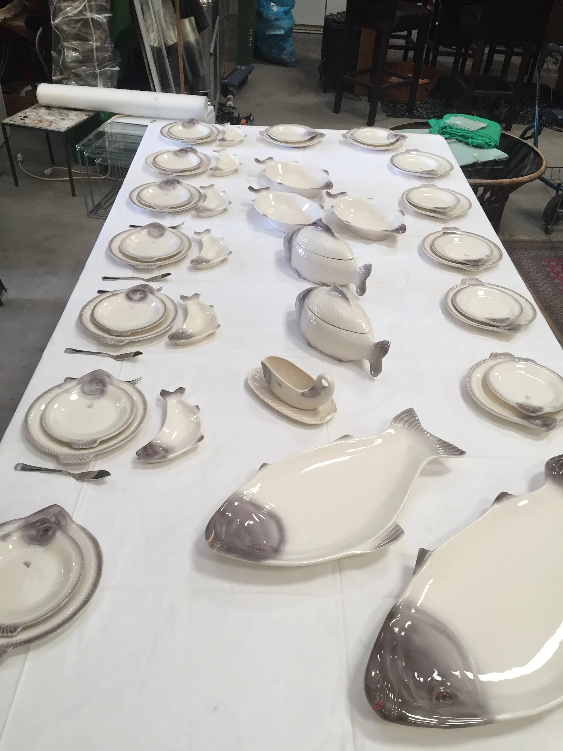 Foto gedeeld door eigenaar van Kringloopwinkel Woningontruiming Rotterdam in Rotterdam