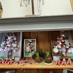 Bezoeker foto van Kringloopwinkel Woonwarenhuis De Springplank in Zoetermeer