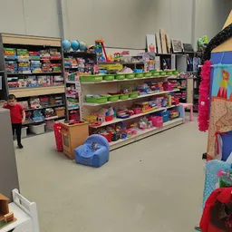 Bezoeker foto van Woord en Daad kringloopwinkel Hoeksche Waard in Oud-Beijerland