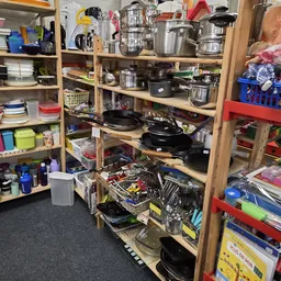 Bezoeker foto van Kringloopwinkel Woord en Daad in Ochten