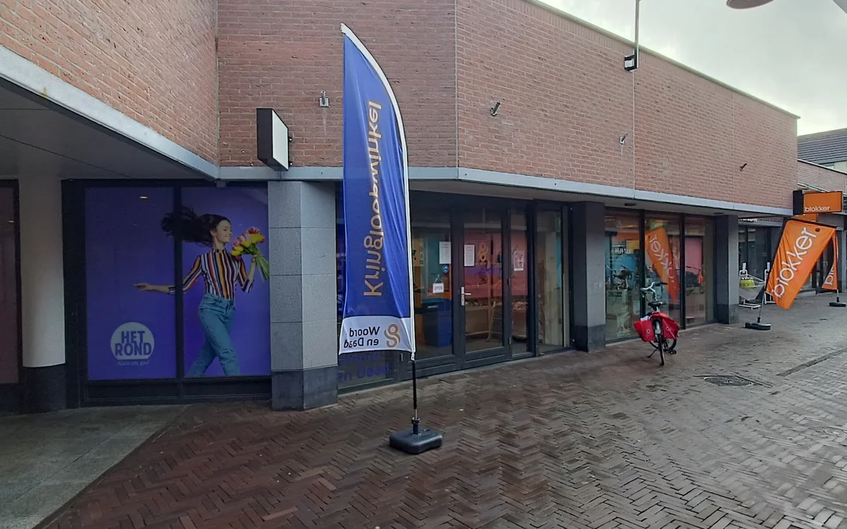 Kringloopwinkel Kringloopwinkel Woord en Daad Winkel Houten in Houten