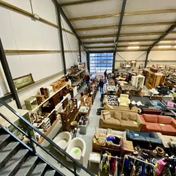 Bezoeker foto van Kringloopwinkel Www.deneinder.nl in Sint-Oedenrode