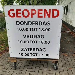 Bezoeker foto van Zeeuwse Kringloopbeurs in Sint Jansteen