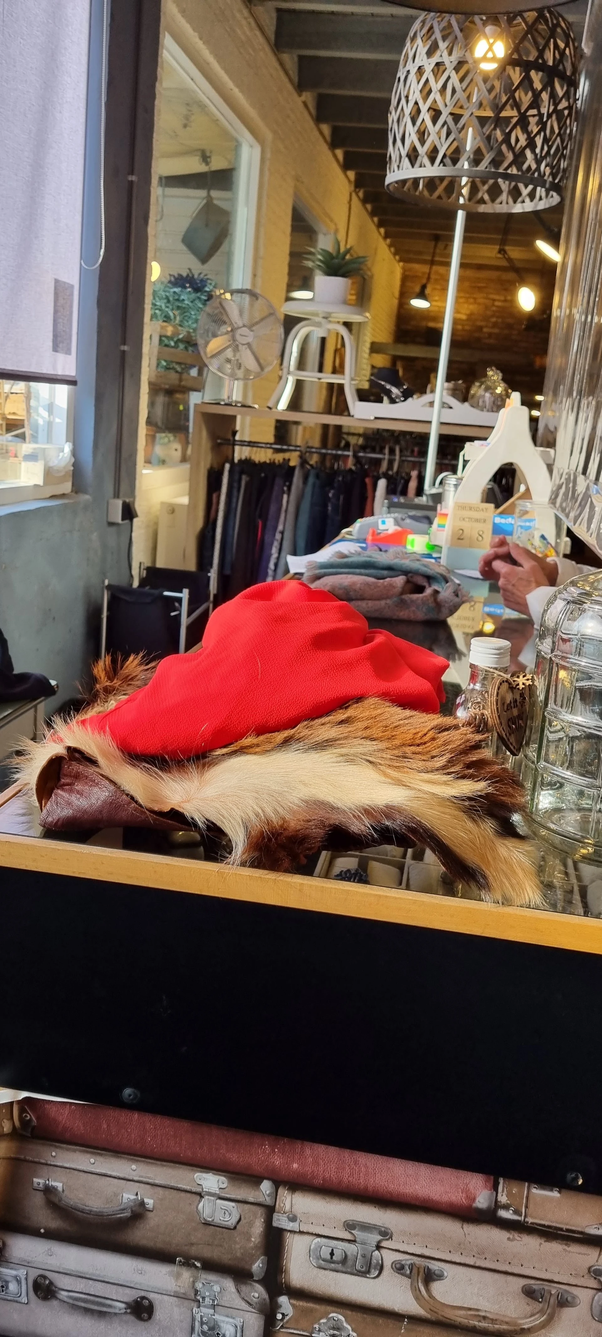 Bezoeker foto van Kringloopwinkel Zo-iK in Geertruidenberg