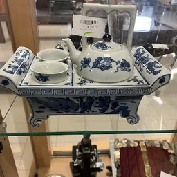 Bezoeker foto van Kringloopwinkel Zolder023 in Haarlem