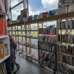 Bezoeker foto van Kringloopwinkel Zolder023 in Haarlem