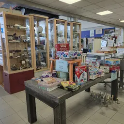 Bezoeker foto van Kringloopwinkel Zolder023 in Haarlem