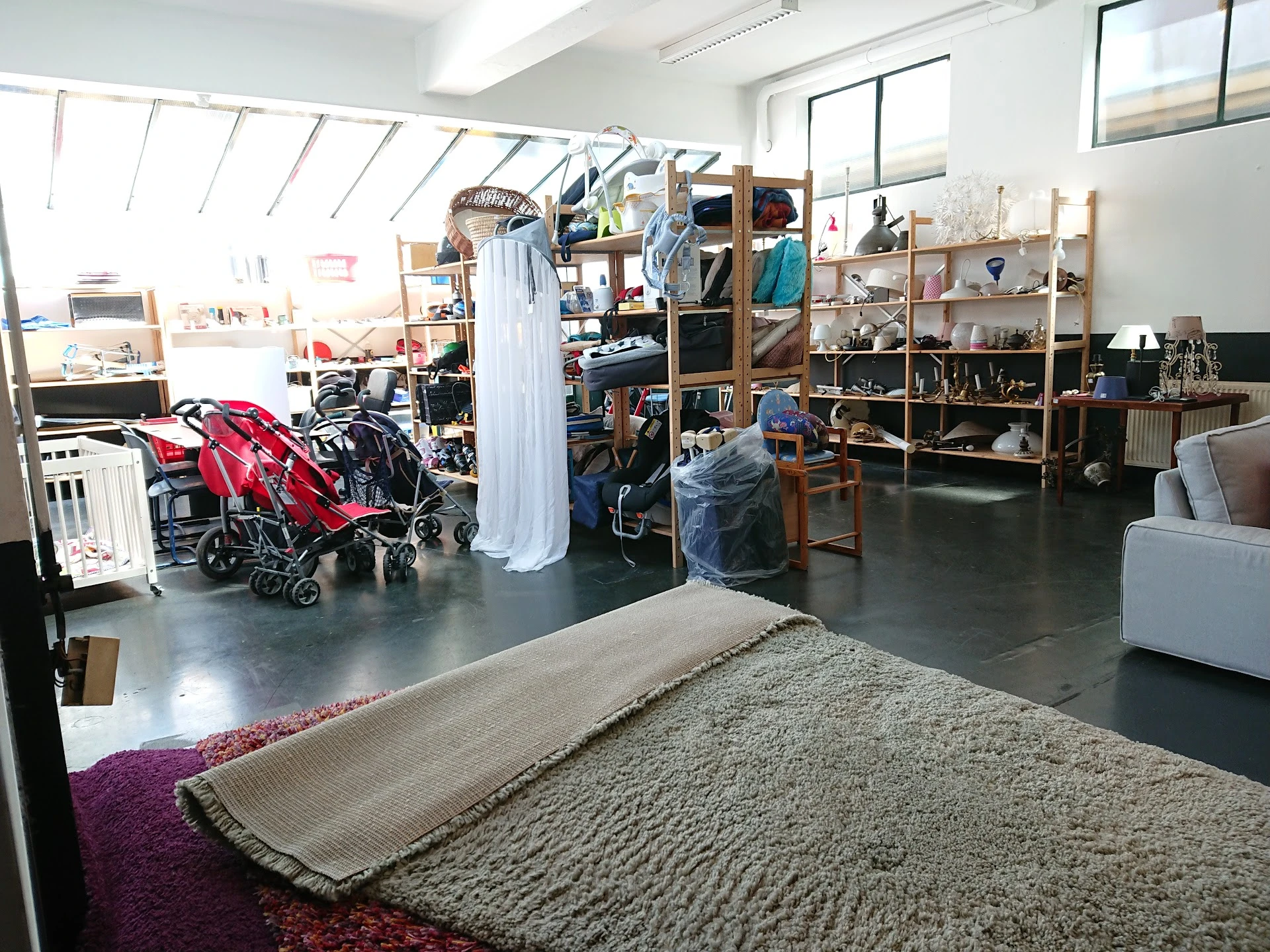 Kringloopwinkel Zolder023 in IJmuiden