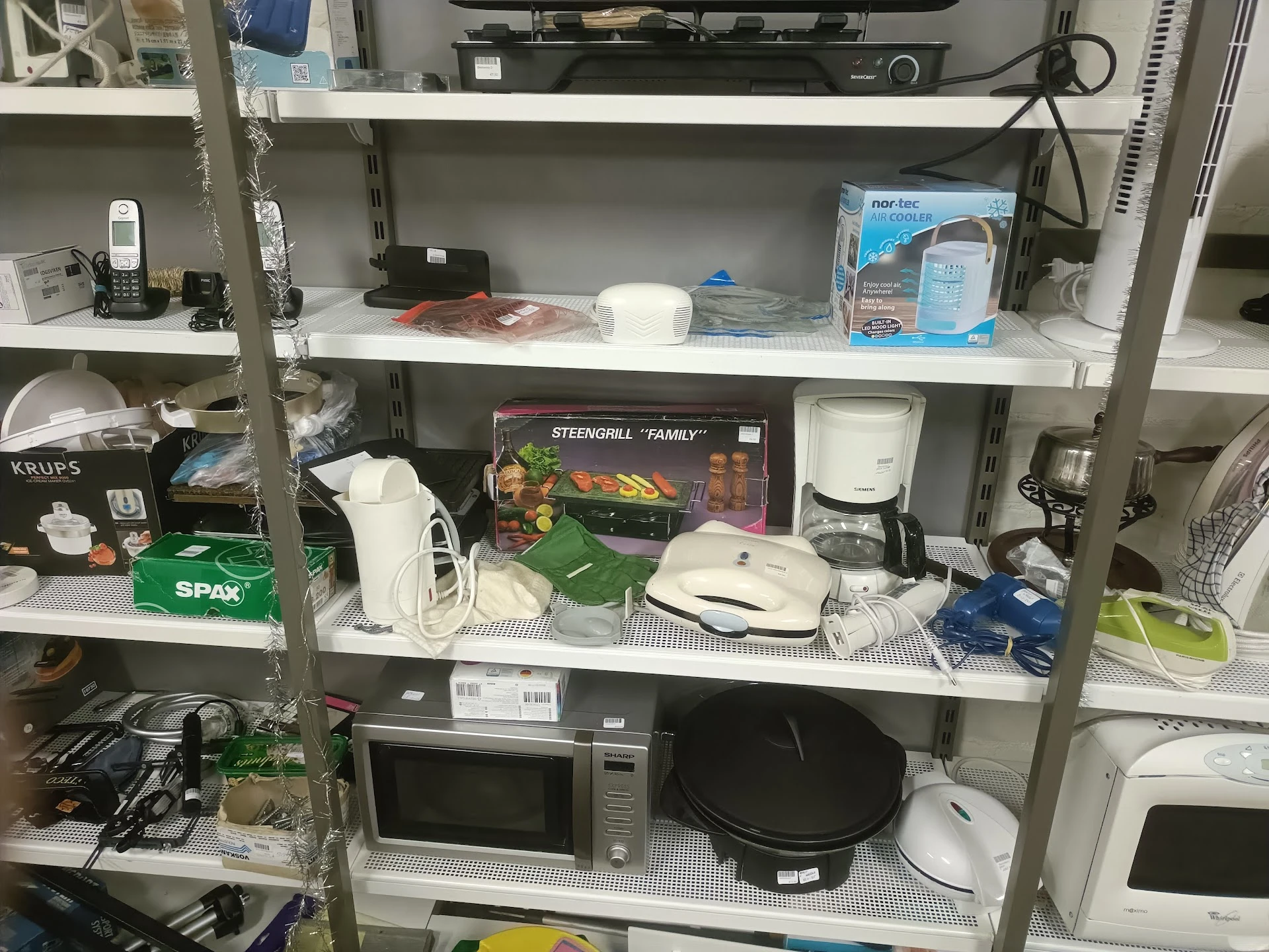 Kringloopwinkel Zorgkringloop Van Waarde in Enschede