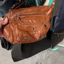 Bezoeker foto van Zorgkringloop Van Waarde in Enschede